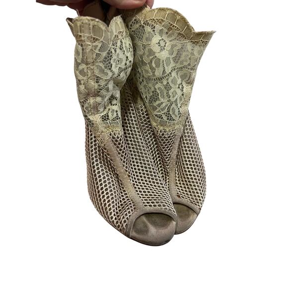 Chinese laundry Jeopardy Nude Mesh & Lace high heels shoes open toe sz 7.5 - Picture 8 of 11